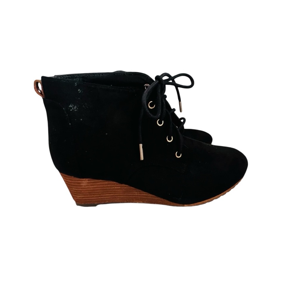 Dr. Scholl’s Black Lace-Up Women's Suede Ankle Boots